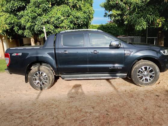 FORD RANGER 3.2 LIMITED 4X4 CD 20V DIESEL 4P AUTOMÁTICO